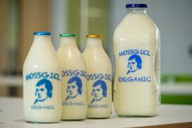 Switch to Re-usable Milk Bottles At Treehouse Café and Dick Institute Café